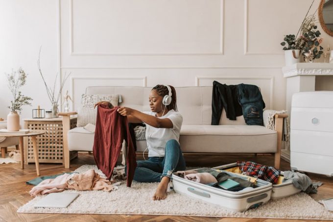 4 handige tips om je woonkamer op te ruimen